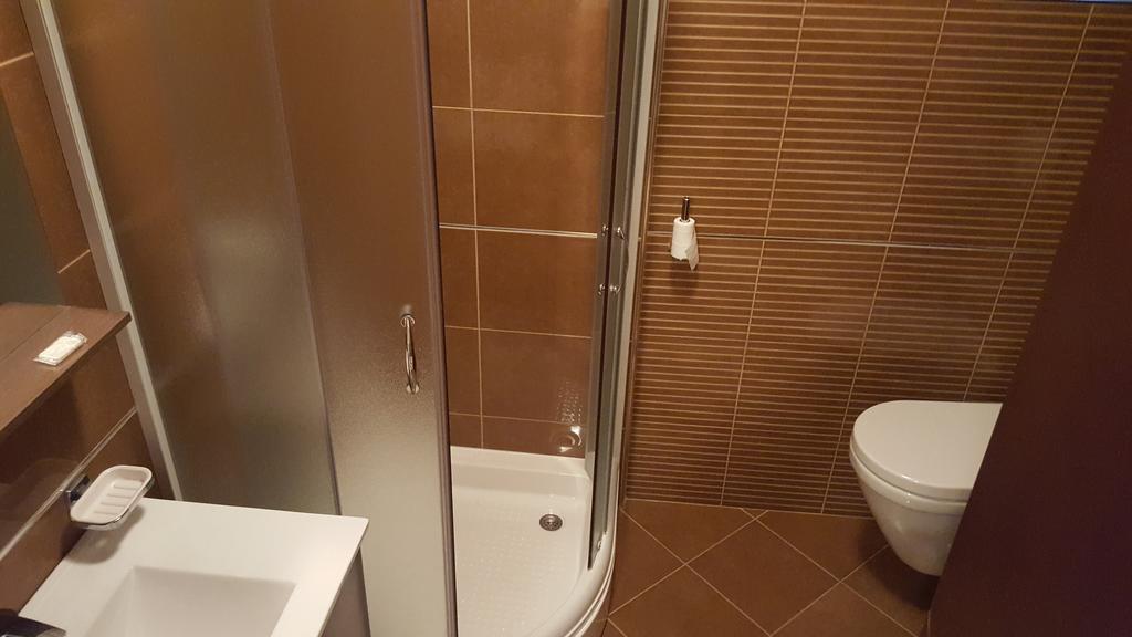 Apartments Grispolis Tivat Exterior photo
